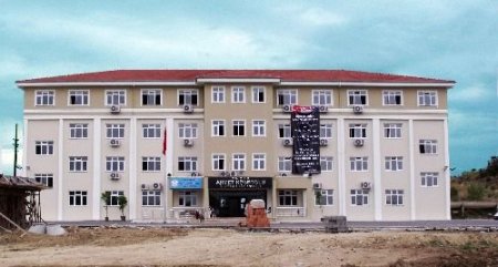 Tbmm Başkanı Şahin, Öğretmenler Günü'nde Manavgat'ta 4 Okulun Açılışını Yapacak