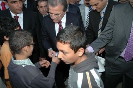 Tbmm Başkanı Şahin: Bayramda Barışın, Kardeşliğin Ve Dostluğun Artmasını Diliyorum