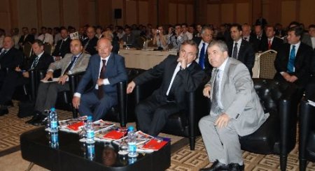 Tbmm Başkanı Şahin: Tarih, İnsanlar Birbiriyle Diyalog Kuramadığı İçin Felaketlerle Dolu