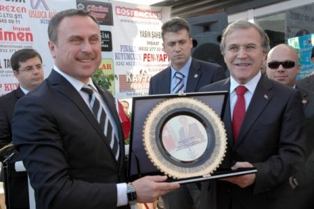 Tbmm Başkanı Şahin: Ticaret Erbabının Önündeki Engelleri Kaldırdık