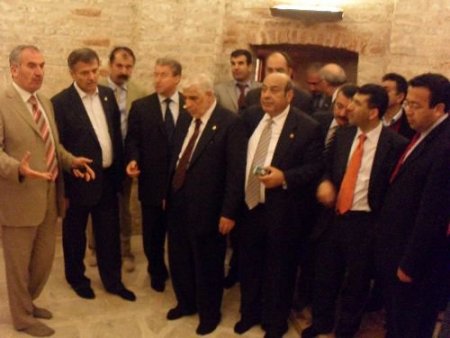 Tbmm Heyeti Cizre'de Tarihi Mekanları Gezdi