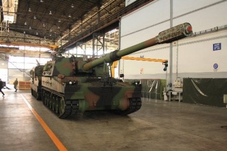 TBMM Savunma Komisyonu üyeleri, fırtına obüsüne hayran kaldı