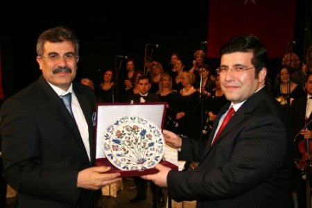 Tbmm'nin Kuruluşu Ve Çanakkale Zaferi Türk Müziğiyle Kutlandı