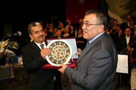 Tbmm'nin Kuruluşu Ve Çanakkale Zaferi Türk Müziğiyle Kutlandı