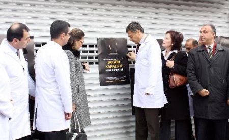 Teb, Kepenk İndirme Eylemini Çukurambarlar'da Başlattı