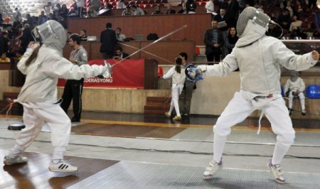 TEF’in 09-13 yaş grubu turnuvası Alanya’da başladı