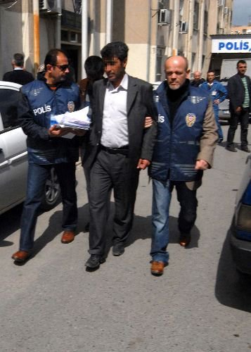 Tehdit Edilen Mali Müşavirin İhbarıyla Haraç Çetesi Çökertildi