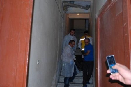 Tek Başına Kalan Kadın Evinde Ölü Bulundu
