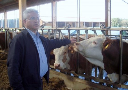 Tekman: Bölgemiz Hayvancılık Ve Turizmle Kalkınacak