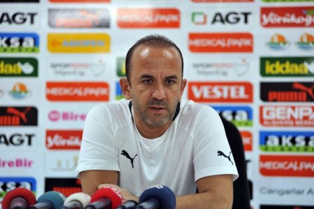 Teknik Direktör Özdilek: Ligin üst sıralarına çıkmak kolay, ama durmak zor