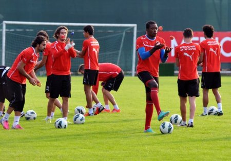 Teknik Direktör Özdilek: Ligin üst sıralarına çıkmak kolay, ama durmak zor