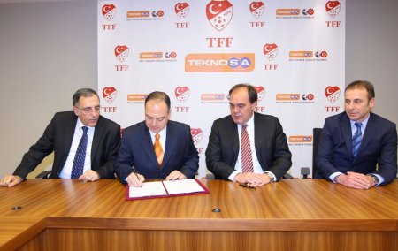 Teknosa’nın Türk Milli Takımlarına teknoloji desteği devam ediyor