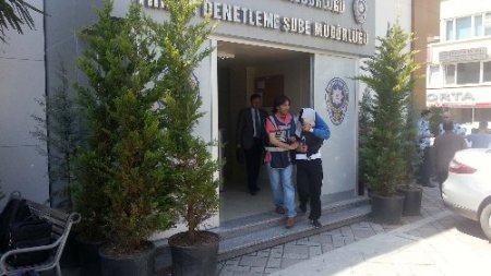 Telefonla dolandırıcılık yapan şüphelilerden biri yakalandı