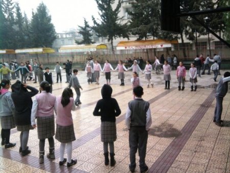 Teneffüs Saatlerini İngilizce İle Değerlendiriyorlar