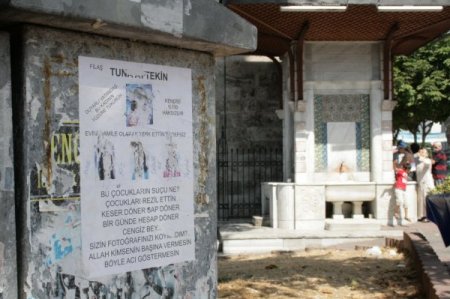 Terk Edilen Kocanın Afişli İntikamı