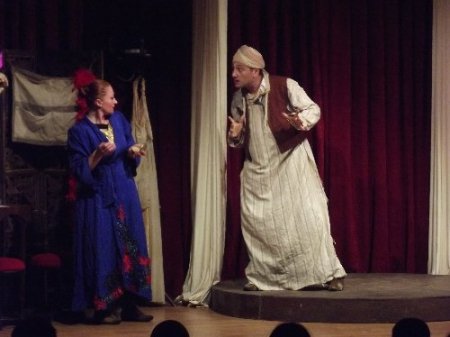 Terme'de meme kanserine dikkat çekmek için tiyatro sahnelendi