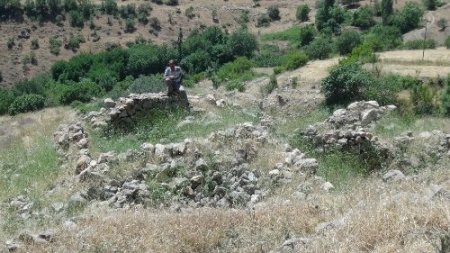 Terör nedeniyle 1990'larda boşaltılan köylere geri dönüşler başladı