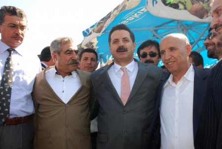 Terör nedeniyle terk ettikleri topraklarına 30 yıl sonra döndüler