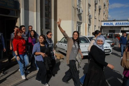 Terör örgütü PKK propagandası yapan 22 kişi gözaltına alındı