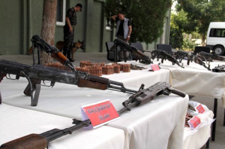 Terör örgütüne gönderilen cephanelik polise takıldı(2)