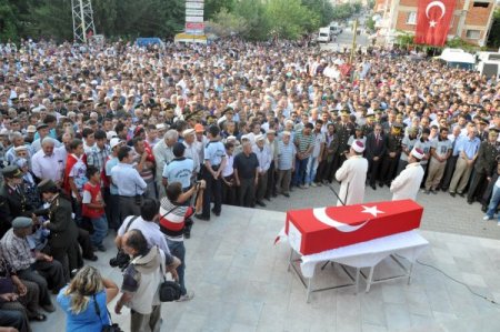 Terörden Kaçtı, Terör Örgütünün Pususunda Şehit Oldu