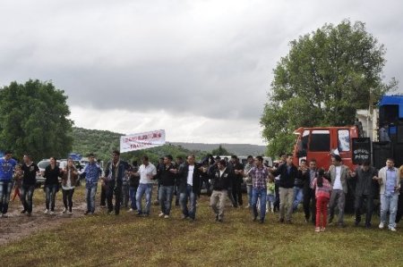 Terörün vurduğu Tilkiler'deki şenliğe çözüm süreci sayesinde 10 bin kişi katıldı