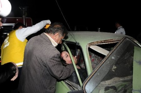 Ters yönden giden alkollü sürücü kaza yaptırdı