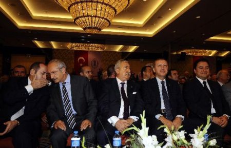 Tesk'in 18'inci Olağan Genel Kurulu Devam Ediyor