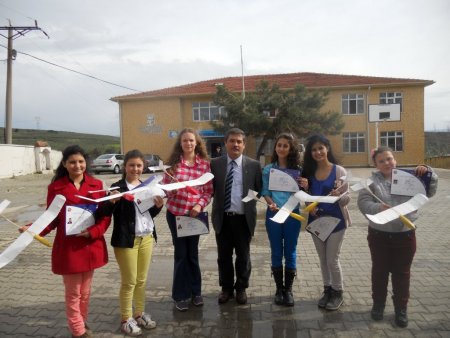 THK’dan Ülküköy’de öğrencilere model uçak kursu