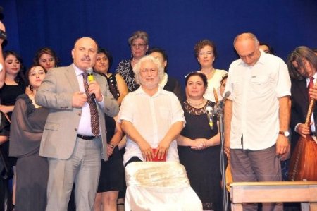 THM korosu bahar konseri verdi