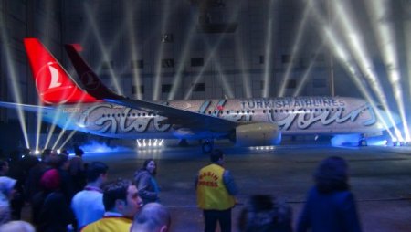 Thy, Çalışanlarını Göklere Çıkardı