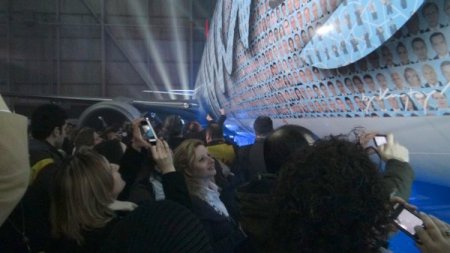 Thy, Çalışanlarını Göklere Çıkardı