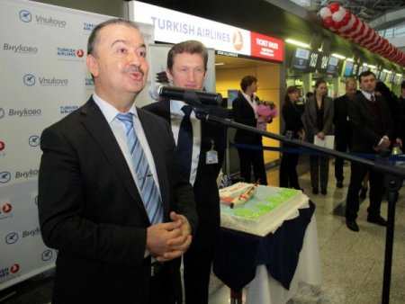 THY, Moskova’da 500 bininci yolcuyu ödüllendirdi