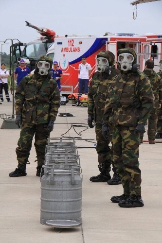 THY uçağı kargosunda kimyasal madde bulundu, AFAD tatbikatı nefes kesti