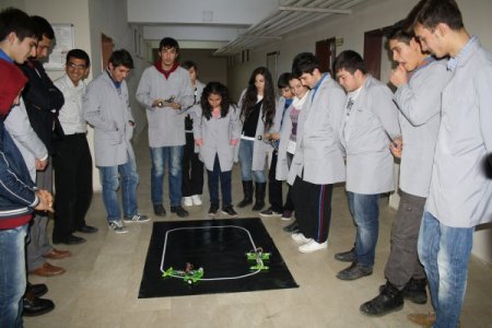 Ticaret Meslek Lisesi, yaptıkları robotla yarışmaya katılacak