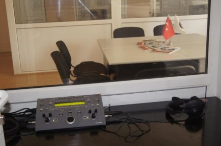 TİKA, Azerbaycan’da simültane tercüme laboratuarları kurdu