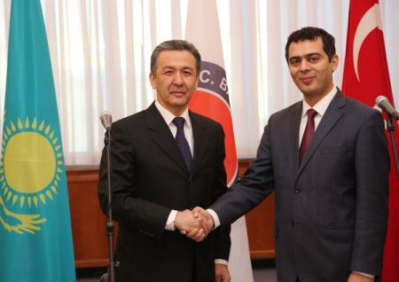 TİKA, Kazakistan’a uzaktan eğitim merkezi açtı