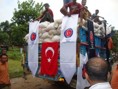 TİKA'dan Arakan'a 15 bin kişilik acil insani yardım