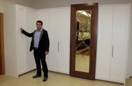 Tıklayınca açılan gardırop ürettiler