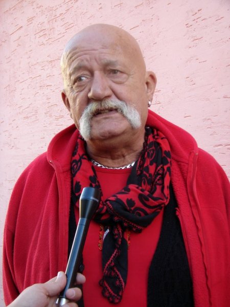 Tilmaç: Karaca'nın şarkıları nesilden nesile devam edecek