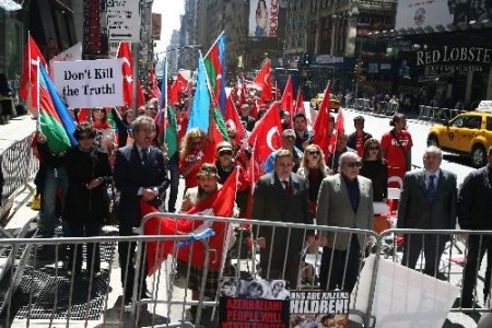 Times Meydanı'nda ASALA terörü kınandı