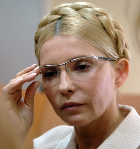 Timoşenko’nun Yargılanmasına Başkent Kiev’de Devam Ediliyor