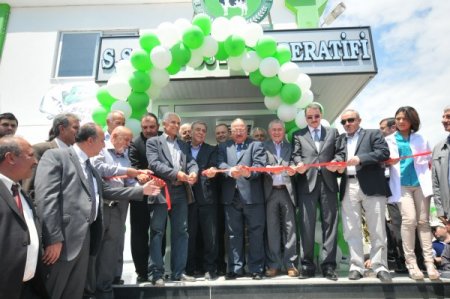 Tire’de Süt İşleme Tesisi Hizmete Açıldı