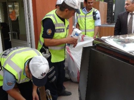 TIR'la fırın içinde sigara sevkıyatına polis engeli