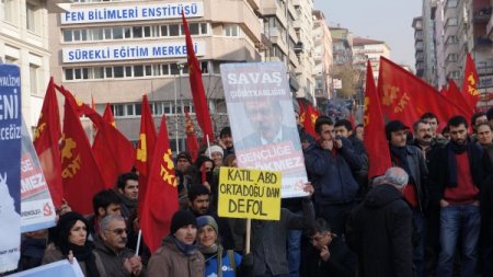 TKP, Patroit füze sistemini Meclis önünde protesto etti