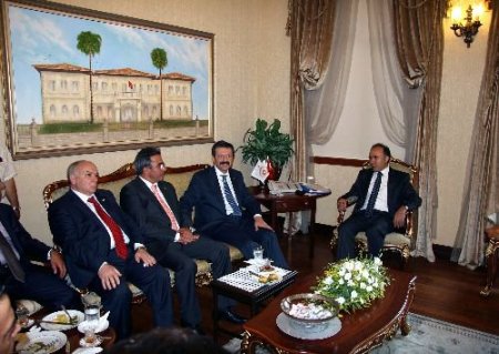 Tobb Başkanı Hisarcıklıoğlu: Türkiye'de Kimse Neyi Ne Kadar Ürettiğini Bilmiyor