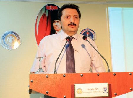 TOBB’un Bayburt PMYO’ya yaptıracağı spor salonu tanıtıldı