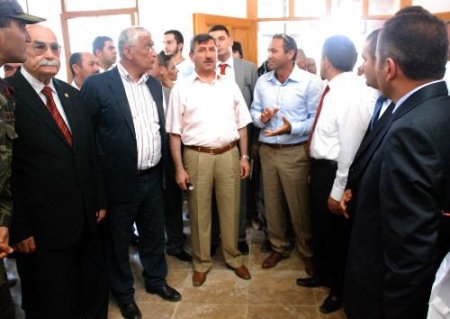 Tokat Valisi Şerif Yılmaz, Karacaören Köyü Cemevi'nin Açılış Törenine Katıldı