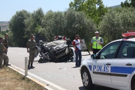 Tokat'ta trafik kazası, aynı aileden 6 kişi yaralı