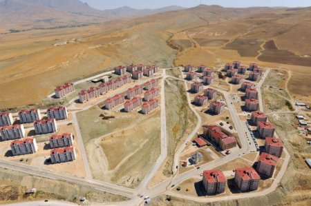 TOKİ'nin Van'a yaptığı konutlarda sona yaklaşıldı